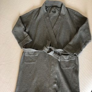 Gilligan & O’Malley waffle robe Medium